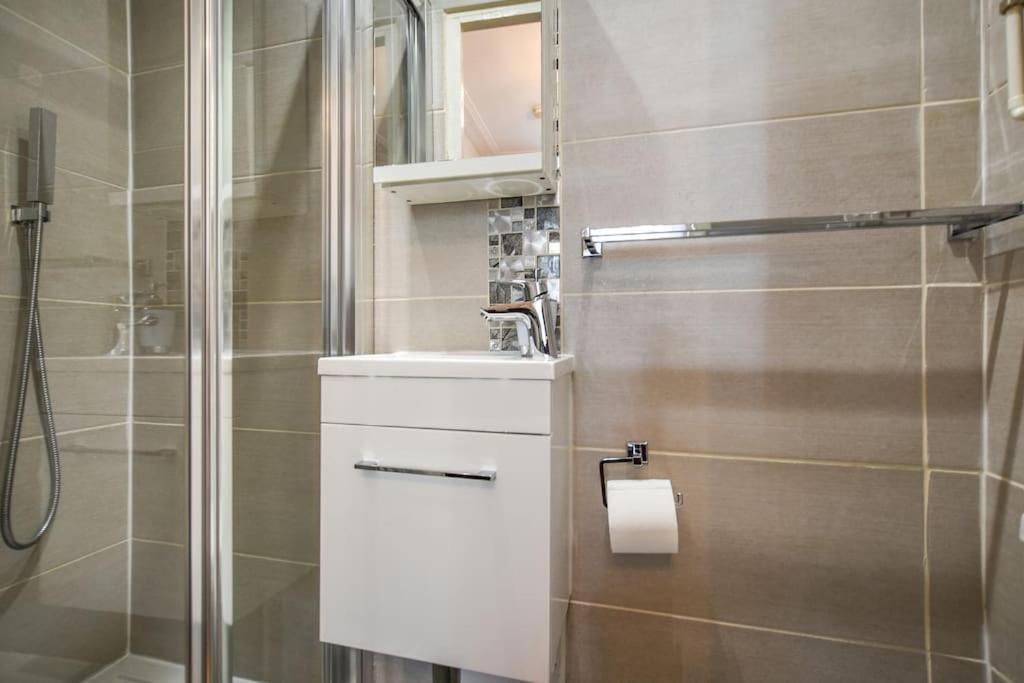 Comfy Flat - Camden-kings Cross-zone 1 Appartamento *